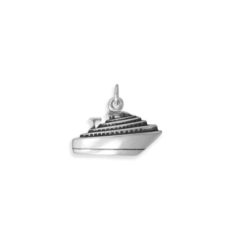 [74775] Triple Deck Cruise Ship Silver Charm